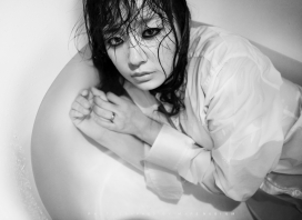 韩国浴缸之女人像摄影