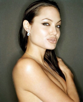 美国Angelina Jolie好莱坞明星朱莉半-裸人像摄影