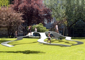 HI Bench-花园步行台设计