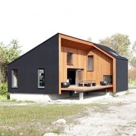 荷兰黑色橡胶皮木房子建筑