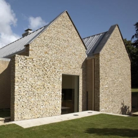 英国沃里克郡-电子控制的石墙房屋建筑
