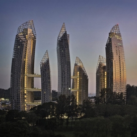 摇摆大厦-新加坡海湾旁一个弯曲塔家庭-建筑师Daniel Libeskind作品