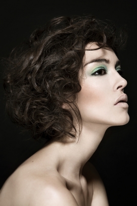 美人意象-时尚女性面部美容彩妆欣赏-英国伦敦Antonina Dolani摄影师作品