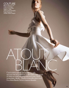 相思女孩-法国Atout Blanc时尚女装人像欣赏