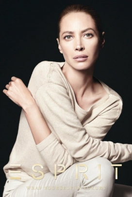 一个舒适的度假-时装品牌Esprit羊绒-羊毛针织衫广告摄影-模特来自美国超级名模