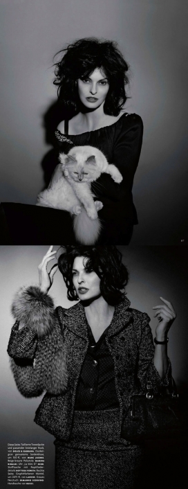 琳达丽斯塔-内敛优雅的女人味-Vogue德国-电影演员Anna Magnani演绎黑白舞台剧人像-描绘下层阶级妇女