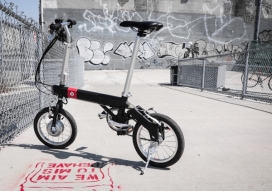 城市循环供电小型折叠自行车设计