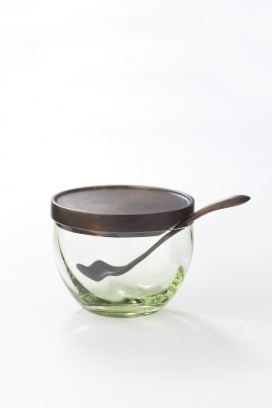 日本净法寺Urushito玻璃器皿杯子-采用山树汁液的粘合剂和涂料制成