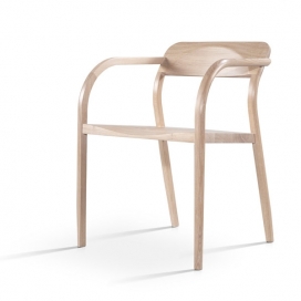 Curvas优雅纤细轮廓餐椅设计