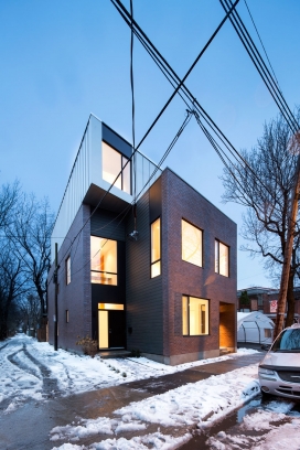 科尔雷恩公寓-是一个最低限度的房子，坐落在加拿大蒙特利尔，设计师要处理棘手的障碍是在保持两排房子并排同时，在8.7米长的地方自然采光