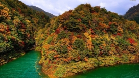 日本彩山湖岛壁纸