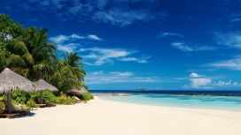 马尔代夫热带岛海滩