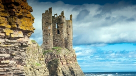 苏格兰海边的城堡