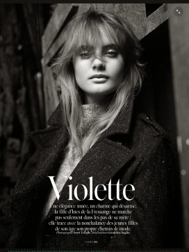 VOGUE时尚巴黎2015年12月2014/月-一个工匠的气氛，传达精致的剪裁和面料血统。