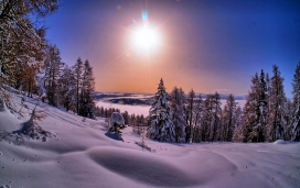 高清晰最美冬季雪景壁纸下载
