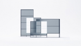 日本设计公司Nendo推出的玻璃作品展览-透明两层玻璃构成的屏，产生视觉重叠颜色，创意工艺与水晶玻璃的家具精美之作