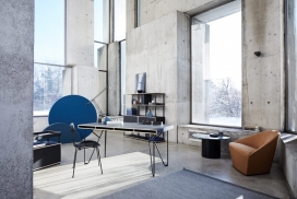 Thomas Feichtner为奥地利品牌Bene设计针对在家工作的自由职业者设计的超薄工作台