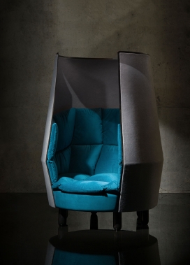 Botan Chair-金属木材线毡与聚氨酯泡沫组成的靠背椅