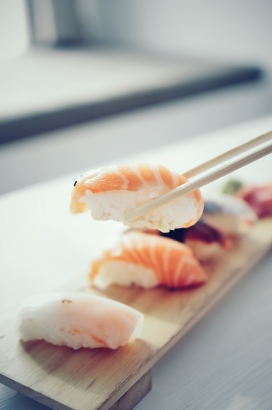 高清晰生鱼片包饭寿司壁纸