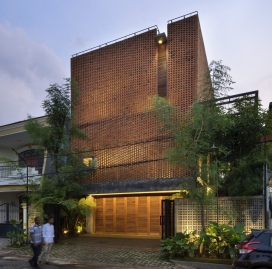 印度尼西亚红砖建筑学