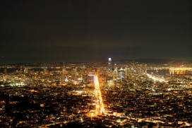 城市车流夜景图