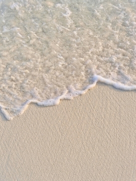 沙滩白色泡泡图