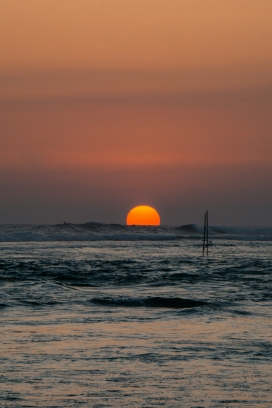 日落海平面风景图