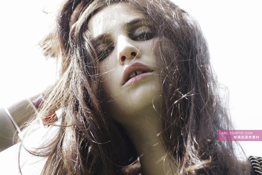 叙利亚FASHION时尚成熟女人人像摄影大片欣赏---酷图编号2