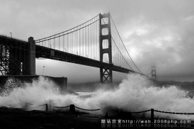 分享国内摄影大师张宏伟的欧美建筑风格桥梁黑白照片欣赏
