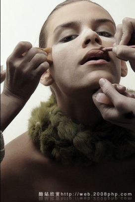 欧美创意空间：Nejat Talas女性化妆广告欣赏