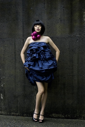 葡萄牙fashion时尚美诱成熟女人时装摄影