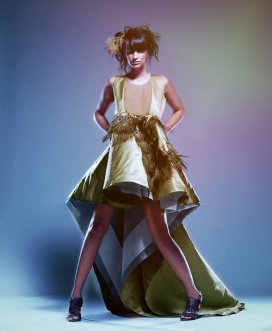 葡萄牙Experienced in Catwalk经验丰富的猫道