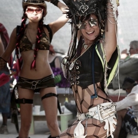 欧美Burning Man 2009户外沙漠疯狂PERT摄影