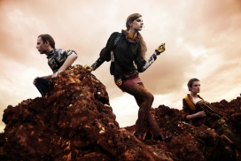 德国life on mars火星上的生命群体摄影