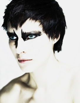 比利时SHE CHAMALEON 超酷女性彩妆