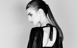 一组超酷的黑白效果图片--女人人像摄影欣赏