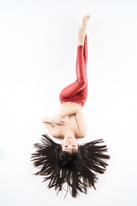 日本Anna Zhu朱安娜美诱“女神”摄影