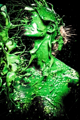 感性和水墨油漆颜色混合组合人像图片