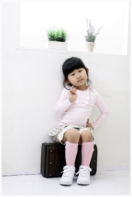 韩国漂亮可爱小姑娘女孩摄影图片