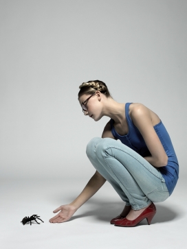 Dr Denim Jeans, Botanical Theme昆虫植物主题结合人像摄影