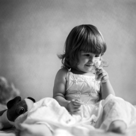 人像摄影师：sofinka天真可爱婴儿儿童图片
