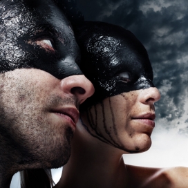 欧美Sebastian Komicz彩妆摄影：Heroes火热中的爱