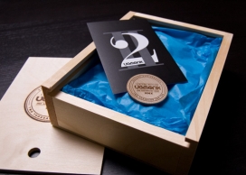 Ugmonk 2nd Anniversary Collectors Set第二周年T恤纪念珍藏套装