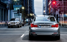 德系限量版进口尊贵宝马新7系-高清晰壁纸欣赏下载