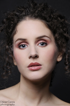 欧美摄影师Dánae Cuesta：近期人像摄影欣赏SHE