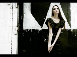 比利时LabGarage时尚女郎人像摄影