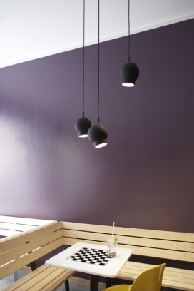 德国Das Neue Kubitscheck宣传册诞生设计欣赏