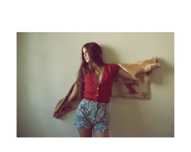 欧美The day of the red deer and rabbits人像