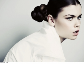 分享欧美成熟个性女人特写摄影