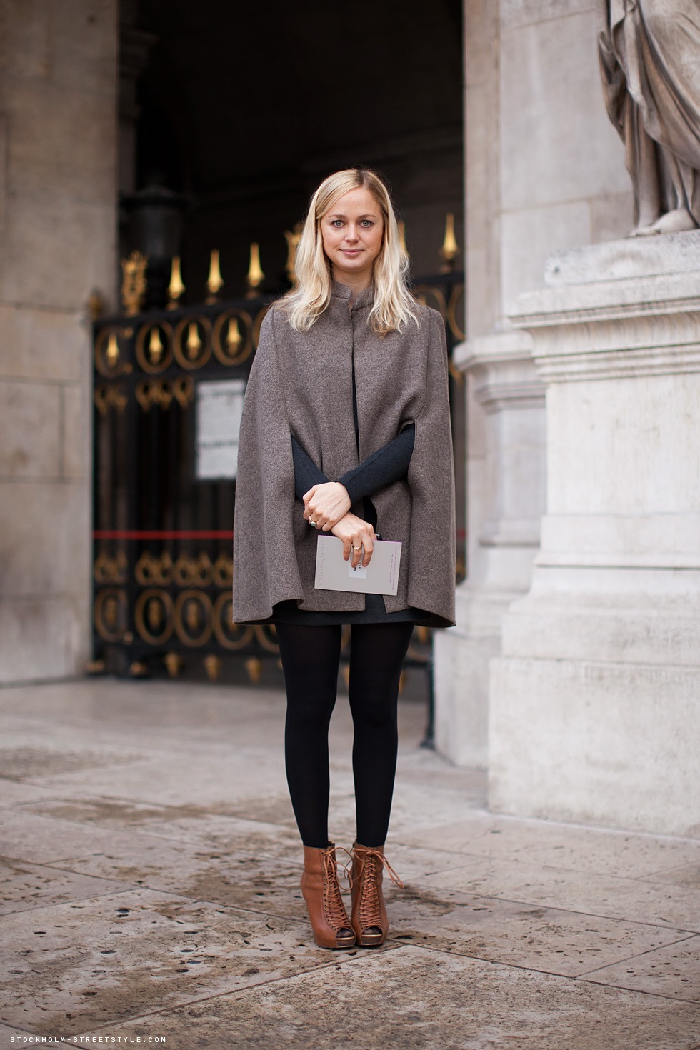 欧洲2011街头流行时-女性服饰包包搭配摄影---酷图编号14